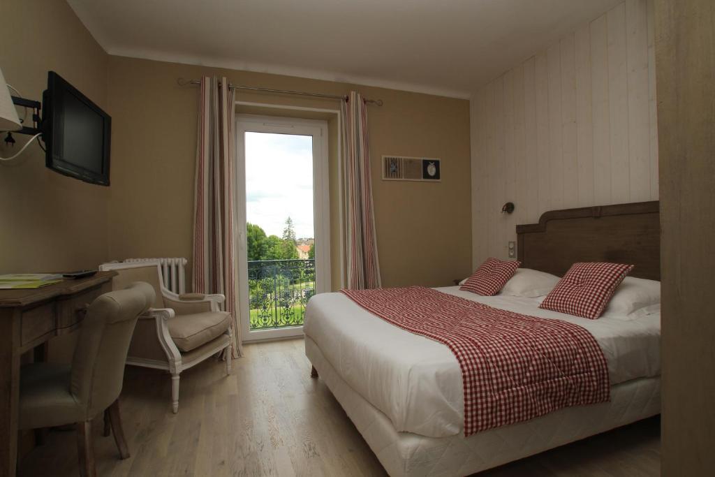 Logis Hotel Restaurant Spa Beau Site Luxeuil-les-Bains Kamer foto