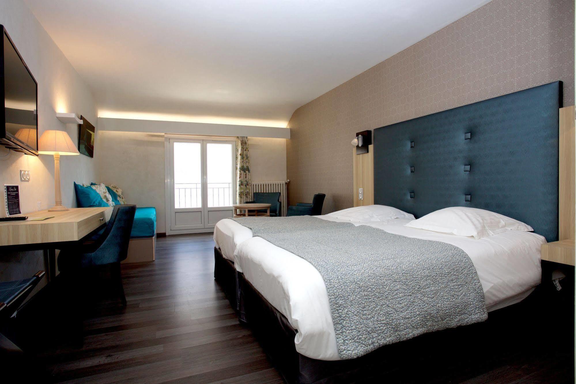 Logis Hotel Restaurant Spa Beau Site Luxeuil-les-Bains Buitenkant foto