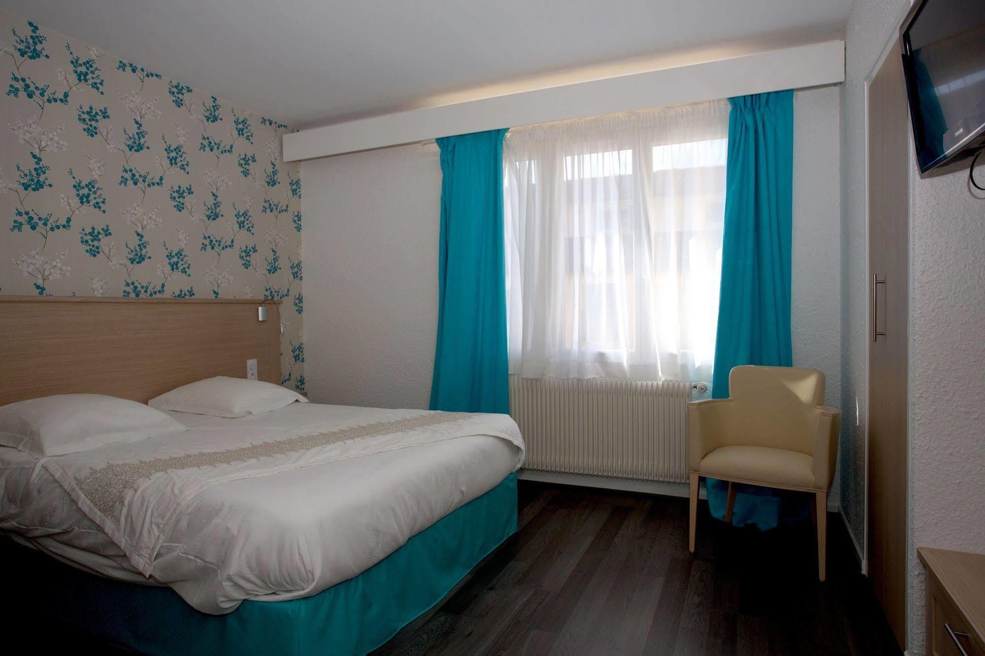 Logis Hotel Restaurant Spa Beau Site Luxeuil-les-Bains Buitenkant foto